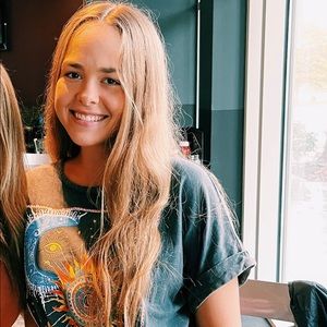 Meet your Posher, Savannah